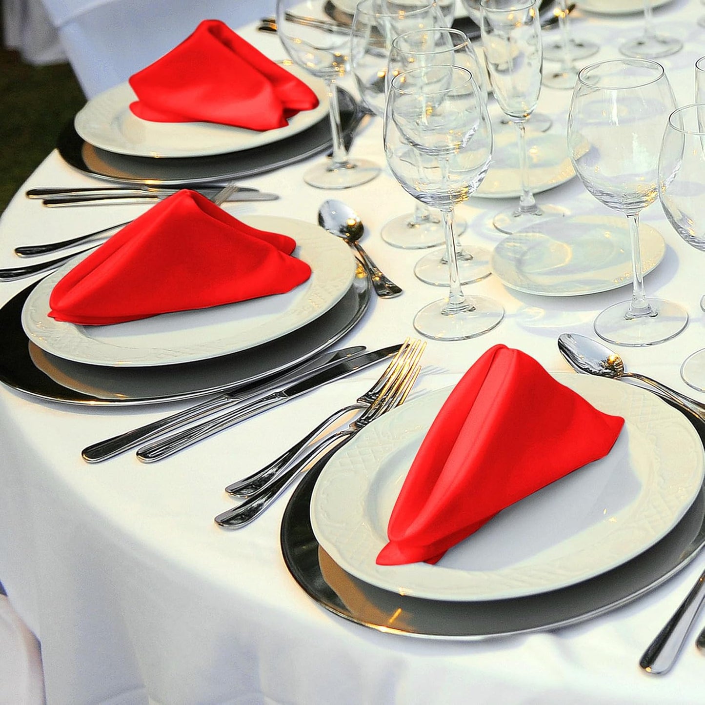 ANECO 12 Pieces Satin Napkins Soft Dinner Napkins Square Table Napkins 17 x 17 Inches for Restaurant Weddings Party Dinner Decoration (Red)