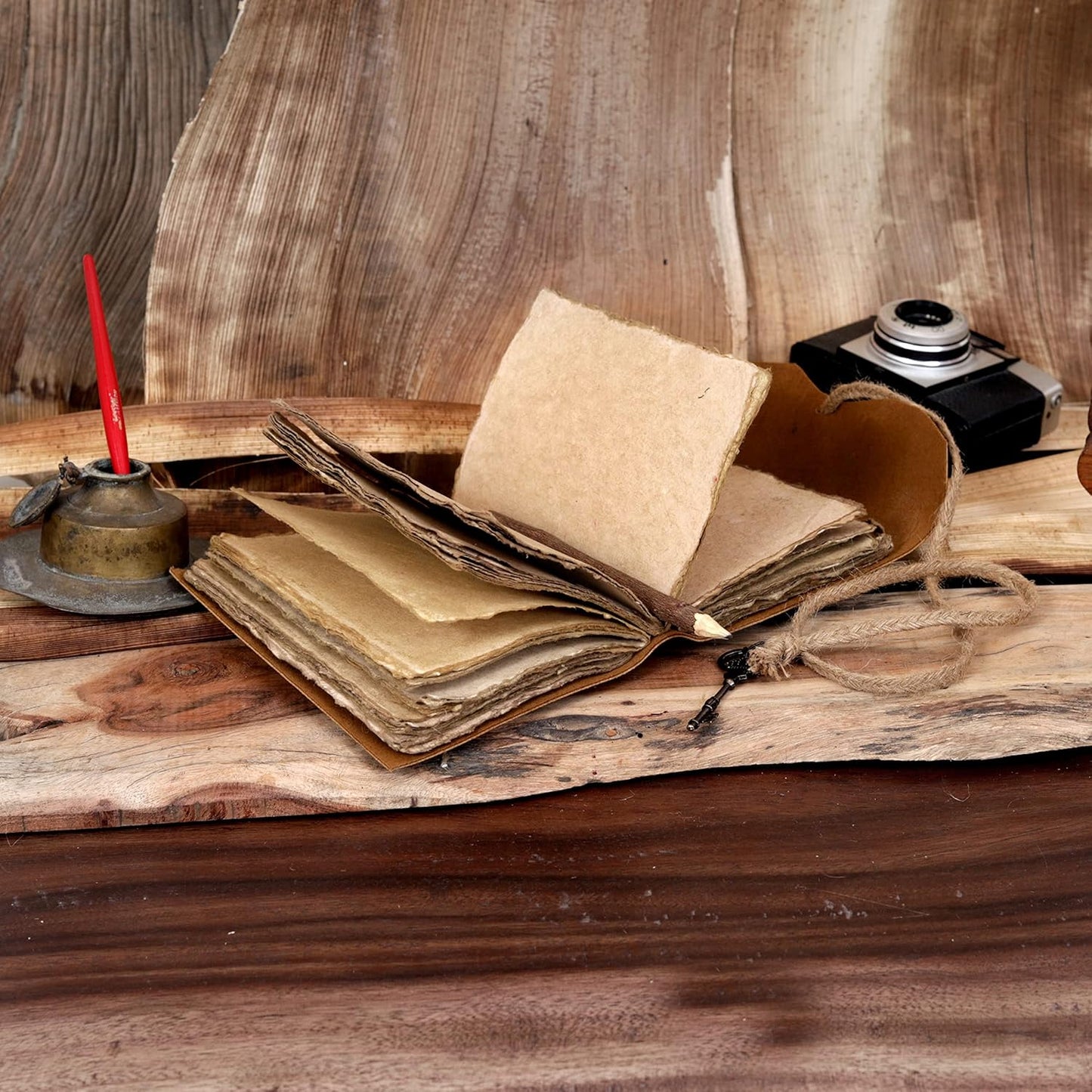 cuero Vintage Leather Journal - Handmade Leather Bound journal with deckle edge paper for Men And Women Diary Notebook - Leather Sketchbook