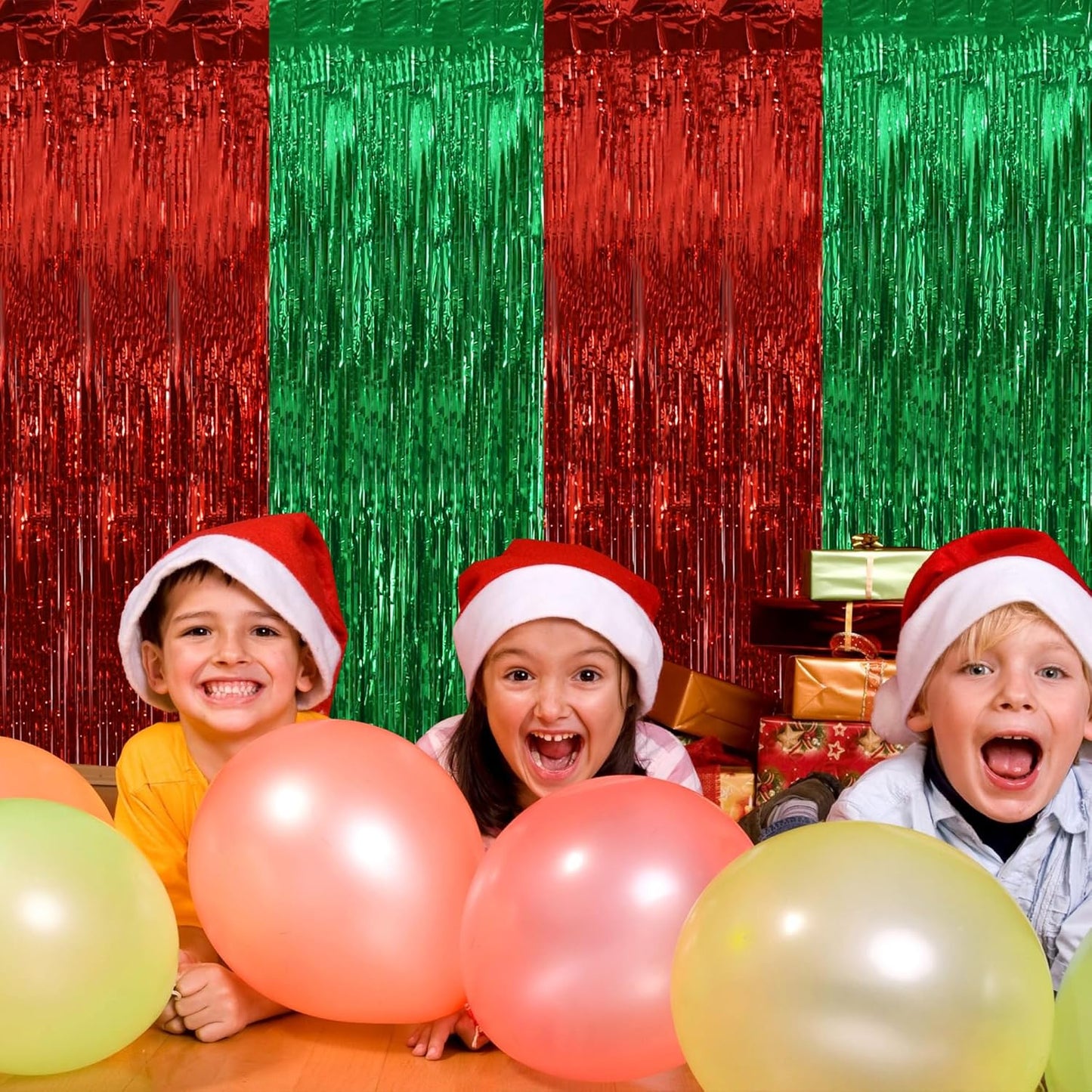 BEISHIDA 2Pcs Red Green Door Streamer Merry Christmas Backdrop Foil Fringe Tinsel Curtains Backdrop for Christmas Day Party Decoration (3.28 ft x 6.56 ft)