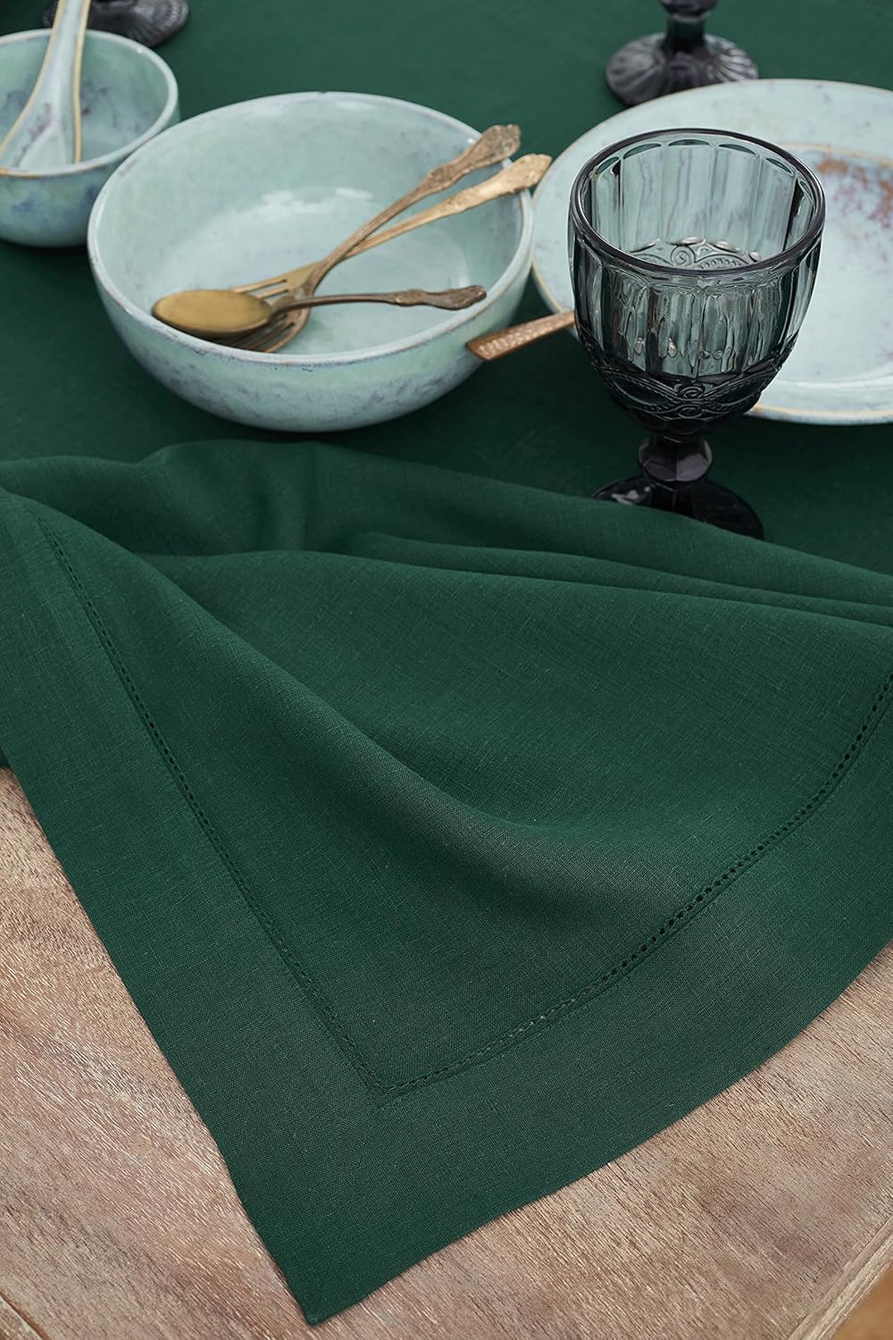 Solino Home Rainforest Green Linen Tablecloth 60 x 108 Inch - Classic Hemstitch, 100% Pure Linen Rectangular Tablecloth - Machine Washable Table Cloth for Fall, Thanksgiving, Christmas, Holiday