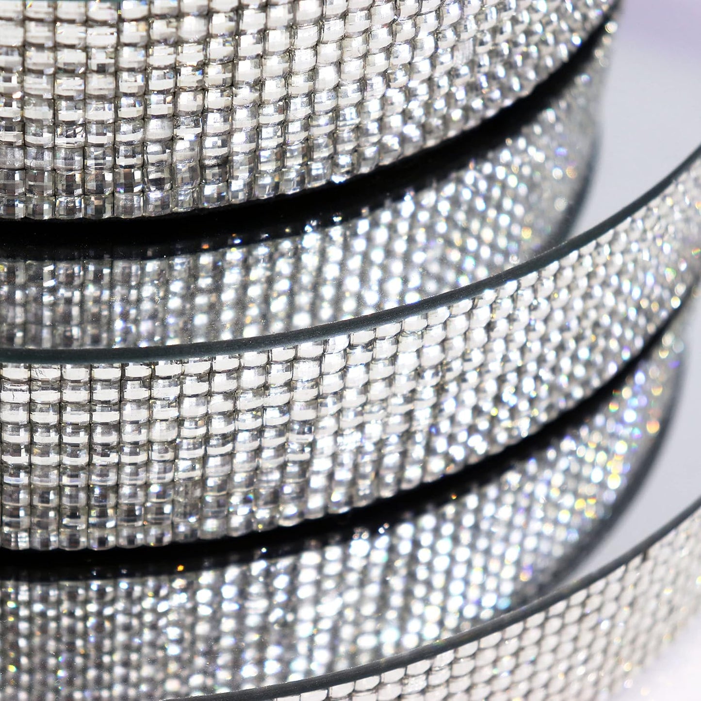 GIMORRTO Diamond Display Riser Stands 3 Set, Glam Accent Table Display Platform for Decorative Pieces, Mirrored Showpeice 3 Pack, Centerpiece Displayer (Round 3PC)