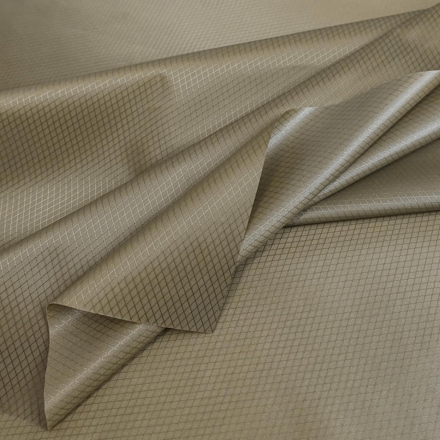 emma kites Khaki Ripstop Nylon PU3000 Waterproof 1.9 oz 70D Diamond Grid Tear Resistant for Tent Rainfly Rain Kilt Poncho Dry Bag Backpack Bike Cover (Selvedge Removed) Pre-Cut 1 Yard