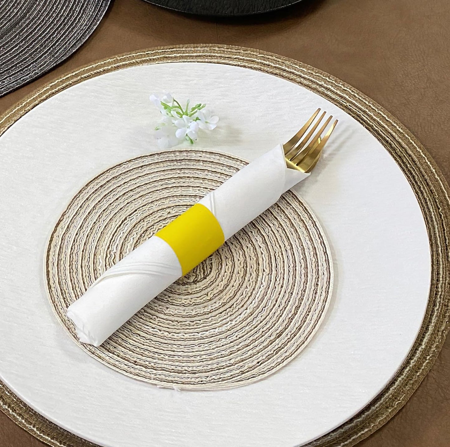 Germiwipe Paper Napkin Bands Box of 500,Napkin Rings Self Adhesive,Silverware Wraps Bands, Perfect for Birthday Parties, Weddings, Family Reunion & Events(Yellow-500pcs)