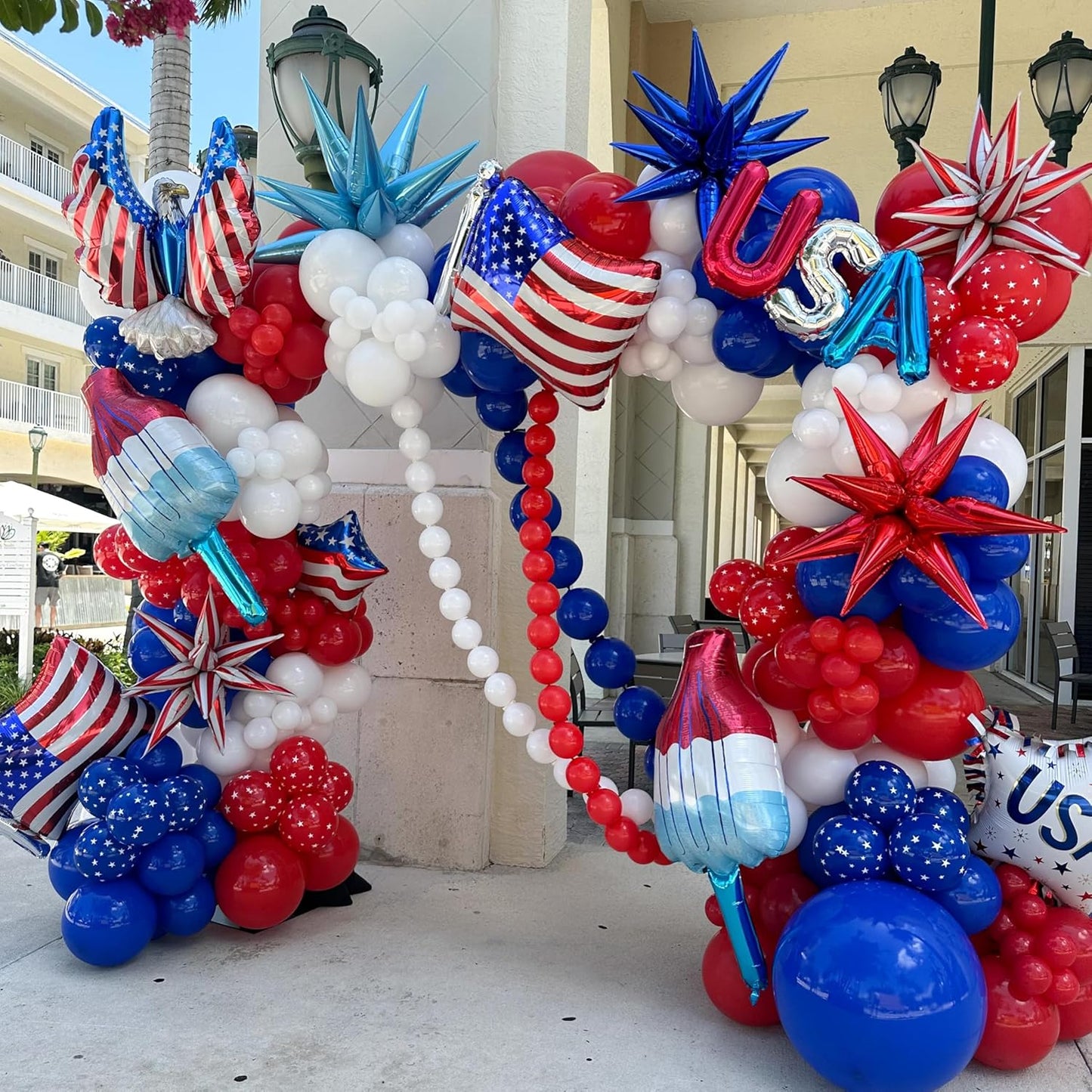 3pcs 26inch 3D Red white Explosion Star foil balloon, red white Foil Cone Star burst Balloons for Birthday Wedding New Year Party Event