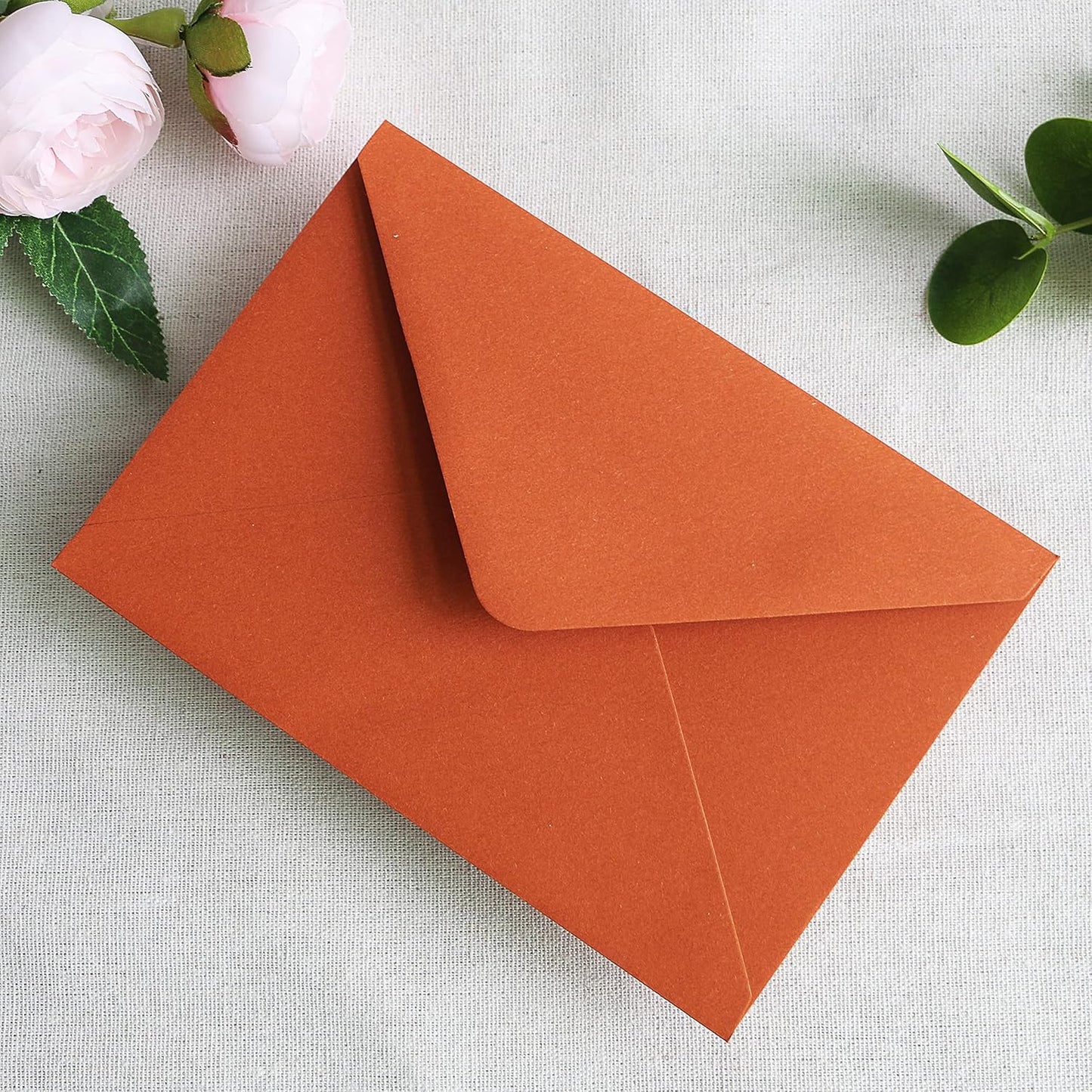 PONATIA 50 Pieces/Lot A7 Envelopes, 5.35 x 7.5'' Burnt Orange Envelopes, Perfect For 5''x7'' Wedding Invitation Cards, Graduation Invite, Acrylic Invitations, Photos