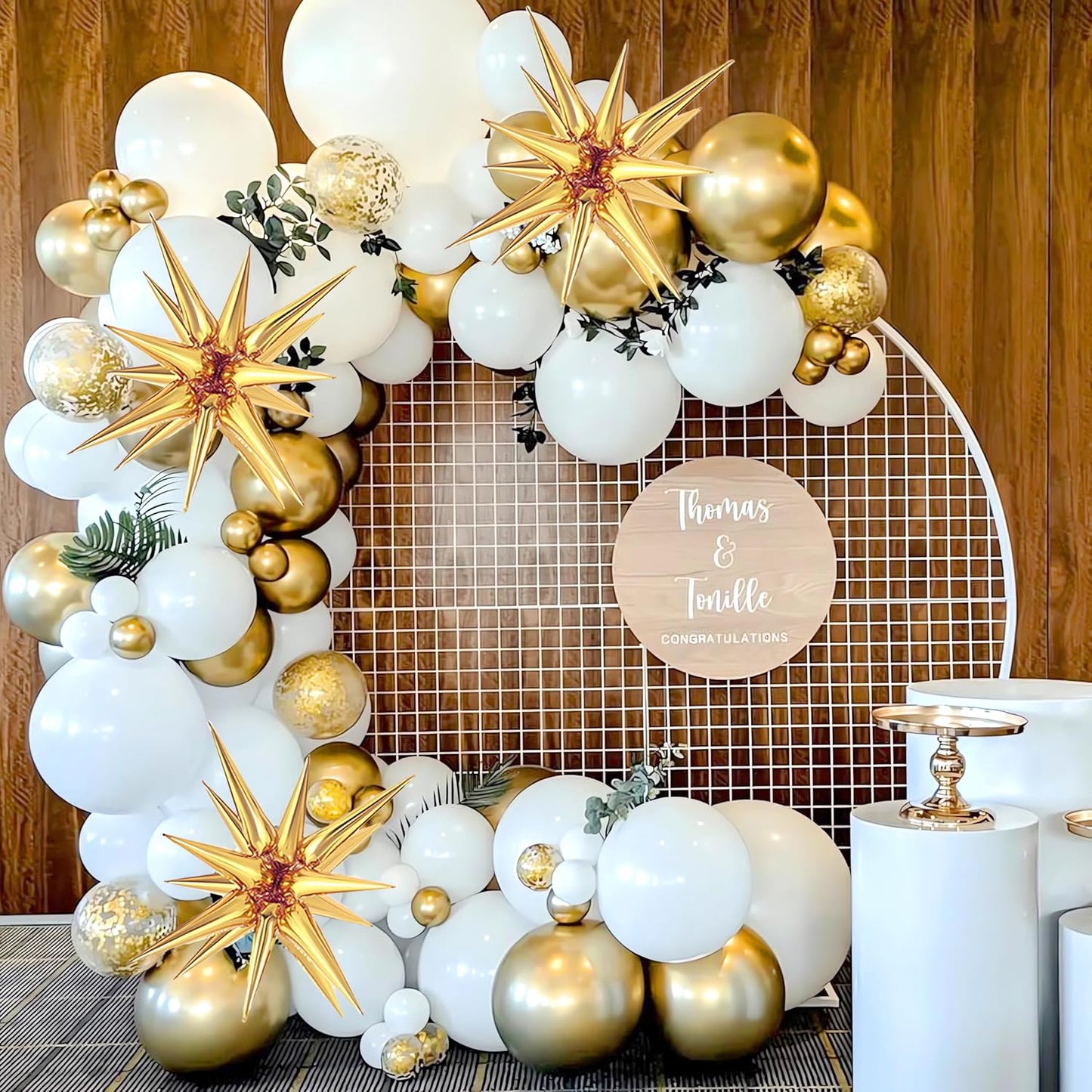 White and Gold Balloons Garland Arch Kit, 130Pcs White Metallic Gold Confetti Balloon with Star Foil Balloons for Birthday Wedding Engagements Graduation Baby Shower Anniversary Party Decorations