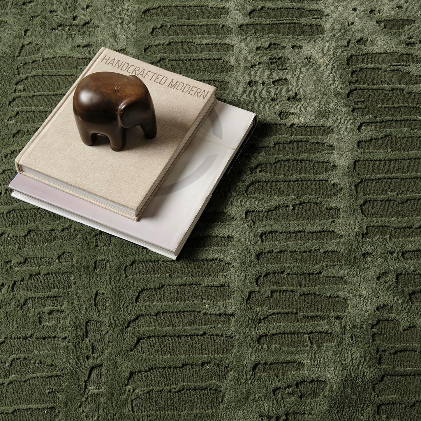 Revival Rugs Shell 3'11"x6'1" Machine Washable Area Rug for Kitchen Bedroom - 100% Recycled Oeko-TEX Certified, Medium Pile, Green