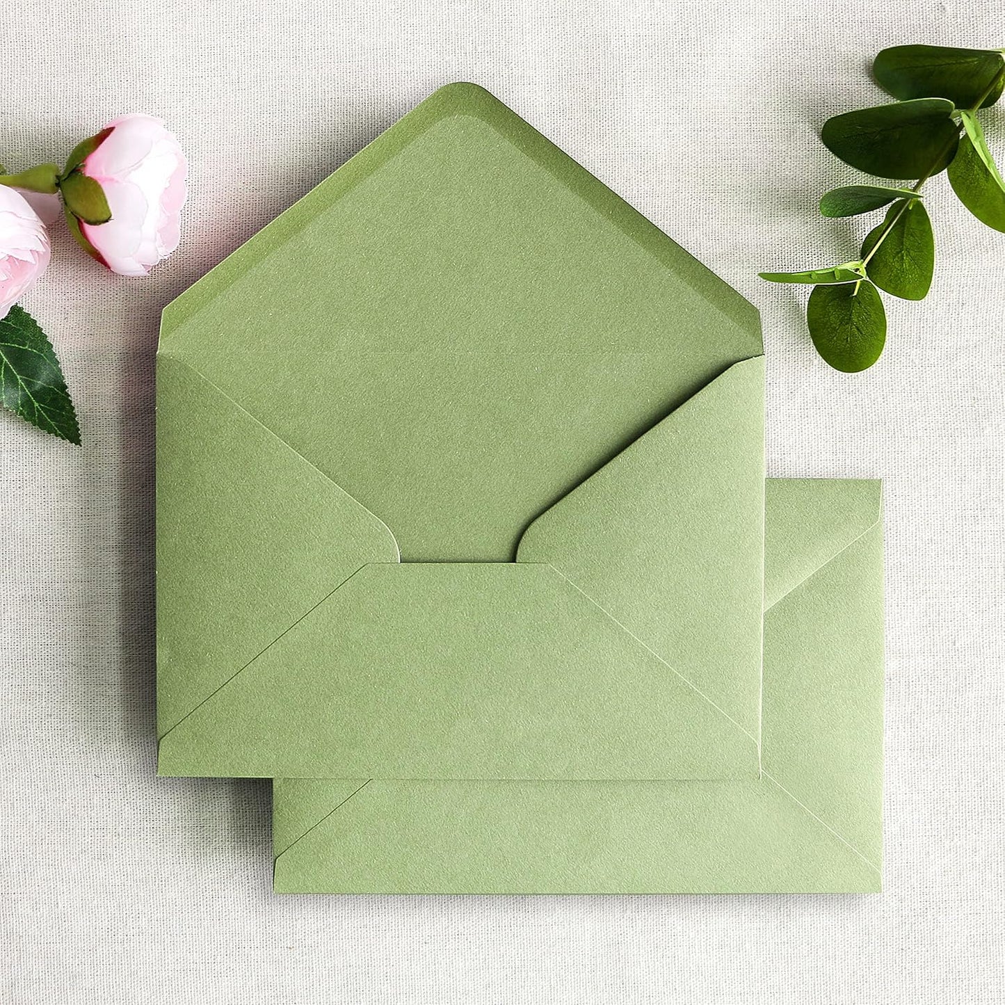 PONATIA 50 PCS/Pack A7 Envelopes, 5.25 x 7.48'' Sage Green Envelopes For 5 x 7'' Weddings Invitation Cards, Christmas Gift Cards, Acrylic Invitations, Photos and Any 5x7 Inserts